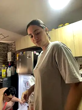 karla nill online show from November 26, 7:15 pm