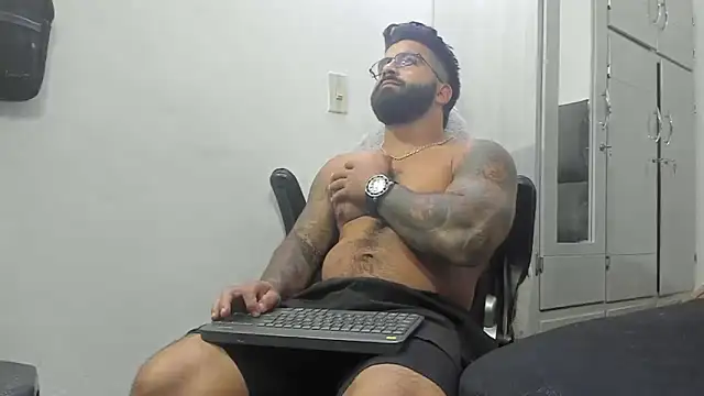 Lyon vach online show from February 5, 12:20 am