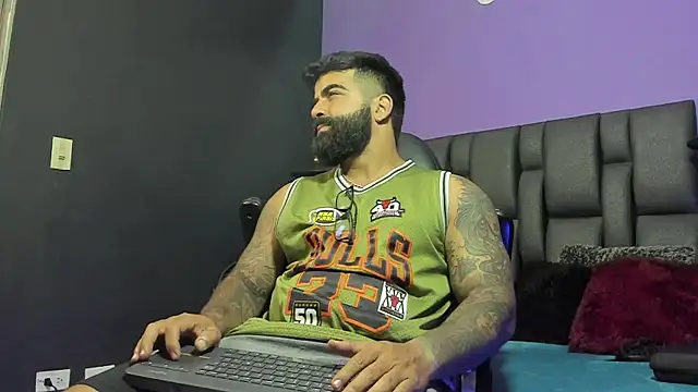 Lyon vach online show from February 11, 10:59 pm