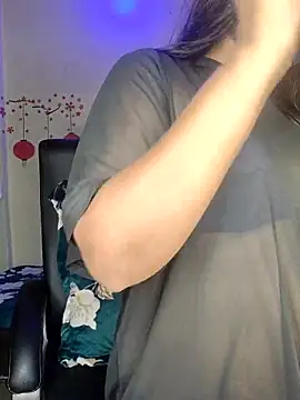 Black-Pearll online show from April 17, 7:55 am