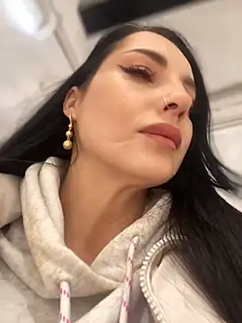 Roxana-Sexy online show from March 1, 5:42 am