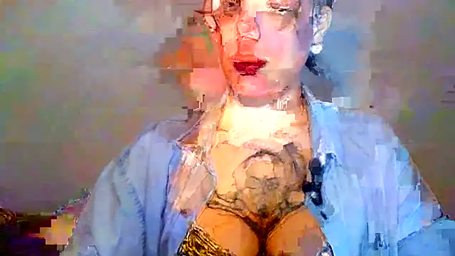 Snapshot of Submersidollx chatting on March 30, 1:34 pm Submersidollx online show from March 30, 1:34 pm