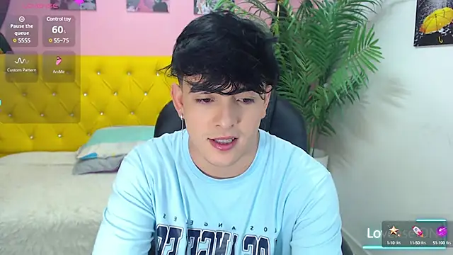 Snapshot of nolan_twink1 chatting on January 25, 5:51 pm nolan twink1 online show from January 25, 5:51 pm