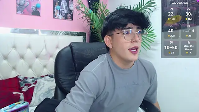 Snapshot of nolan_twink1 chatting on March 22, 6:47 pm nolan twink1 online show from March 22, 6:47 pm