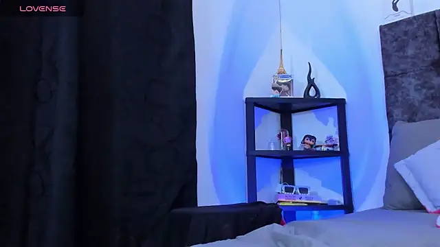 nolan twink1 online show from April 21, 5:17 pm