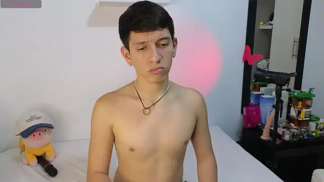 milky  boy  online show from April 23, 11:51 pm