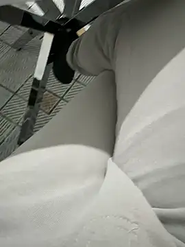 Snapshot of homidor chatting on February 22, 11:03 pm homidor online show from February 22, 11:03 pm