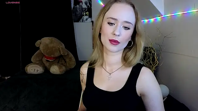 SashaBrooks online show from September 10, 6:08 pm