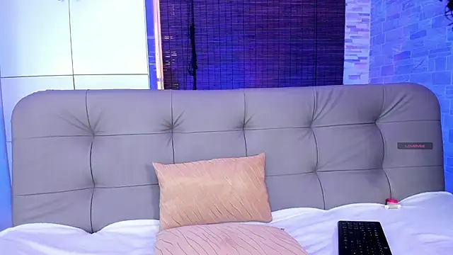 candyy bella online show from March 2, 3:48 pm