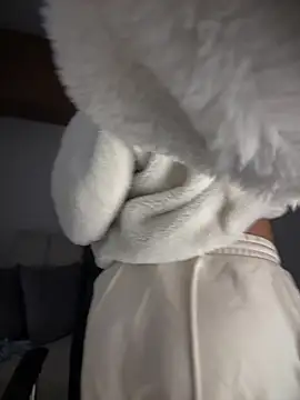 Snapshot of maddy_bronw_ chatting on March 9, 3:22 am maddy bronw online show from March 9, 3:22 am