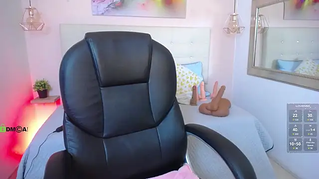 Cristal  adams online show from March 7, 1:07 pm