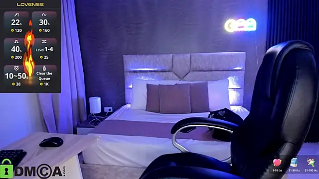 Cristal  adams online show from October 28, 12:19 pm