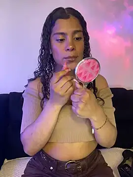 NINA 18 YEARS online show from December 6, 8:18 pm