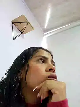 NINA 18 YEARS online show from December 13, 7:53 pm