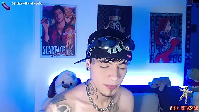 Snapshot of alex_rockstar chatting on May 3, 11:33 pm alex rockstar online show from May 3, 11:33 pm