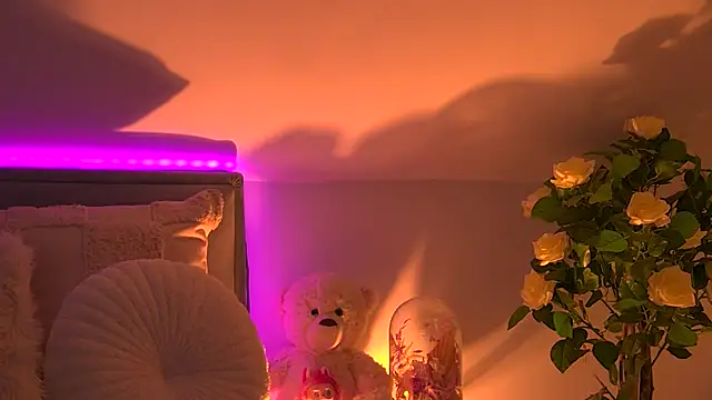 AngeliqueSkye online show from October 28, 4:16 am