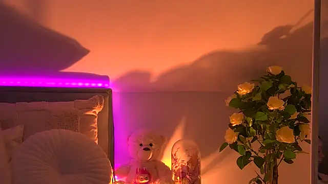 AngeliqueSkye online show from October 29, 4:15 am