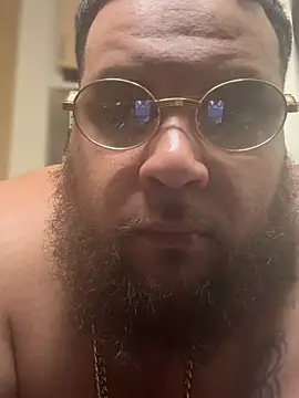 Snapshot of fatboyjayohh126 chatting on April 25, 5:21 pm fatboyjayohh126 online show from April 25, 5:21 pm