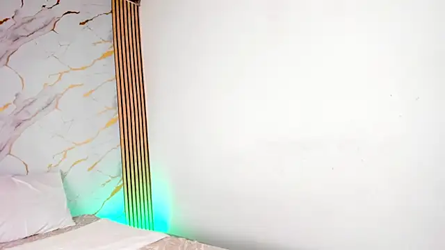 Snapshot of coralcarter1 chatting on November 11, 3:45 pm coralcarter1 online show from November 11, 3:45 pm