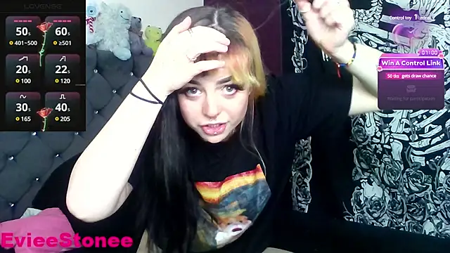 evieestonee4 online show from February 17, 6:48 pm