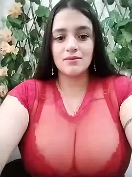 hanna-a online show from January 24, 3:24 pm