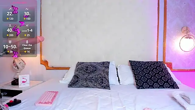 amy nicolee online show from March 6, 7:43 pm