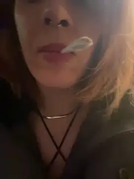 Snapshot of LL_deep chatting on December 22, 9:31 pm LL deep online show from December 22, 9:31 pm