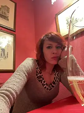 Snapshot of LL_deep chatting on January 1, 7:43 pm LL deep online show from January 1, 7:43 pm