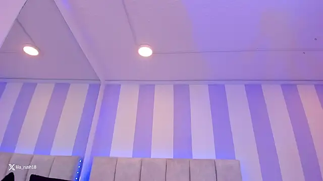 Snapshot of lila_rush chatting on December 19, 8:13 pm lila rush online show from December 19, 8:13 pm