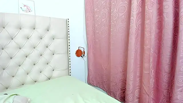 Kim Eli online show from January 30, 2:16 am