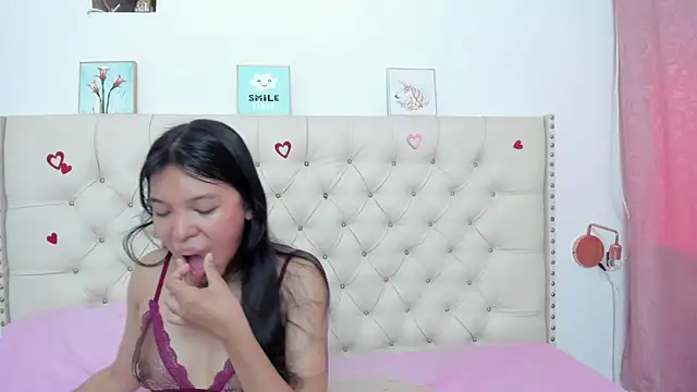 Kim Eli online show from March 10, 7:29 pm