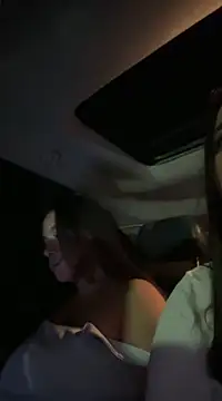 Snapshot of Catherine_summer1 chatting on December 2, 12:41 am Catherine summer1 online show from December 2, 12:41 am