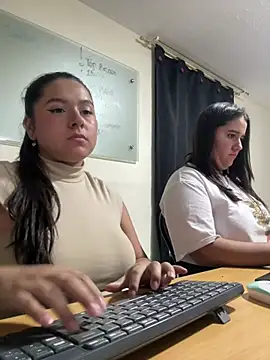 Snapshot of Catherine_summer1 chatting on January 31, 2:58 am Catherine summer1 online show from January 31, 2:58 am