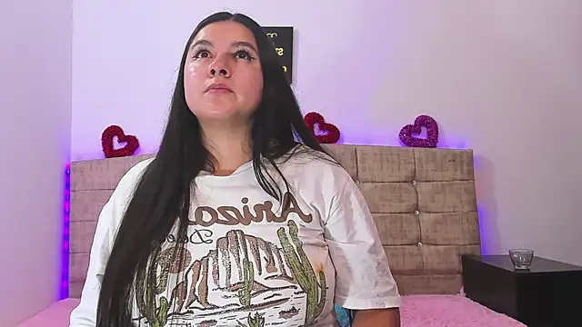 Snapshot of Catherine_summer1 chatting on September 22, 11:40 pm Catherine summer1 online show from September 22, 11:40 pm