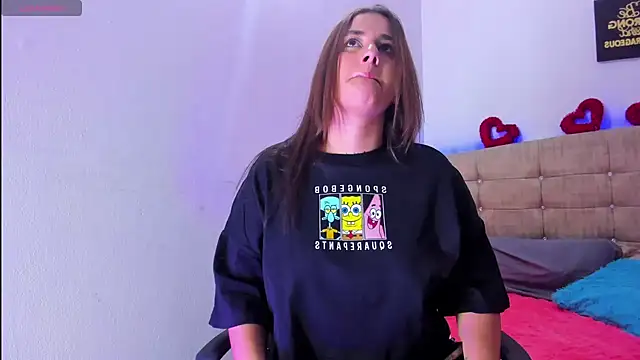 Snapshot of Catherine_summer1 chatting on November 5, 10:21 pm Catherine summer1 online show from November 5, 10:21 pm