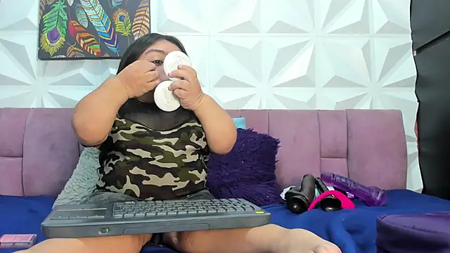 Snapshot of Michelle_Brooks chatting on February 4, 1:48 pm Michelle Brooks online show from February 4, 1:48 pm