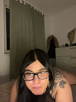 alexaandreea99 online show from December 14, 9:56 pm