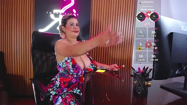 Candy sr online show from February 25, 3:38 pm