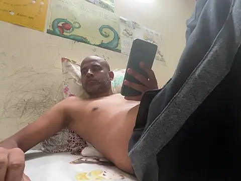 Snapshot of SammyChocolateIndian chatting on September 24, 12:52 pm SammyChocolateIndian online show from September 24, 12:52 pm