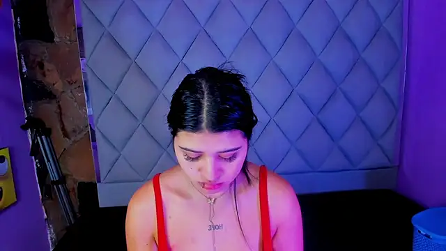 venusowen  online show from September 14, 11:09 am