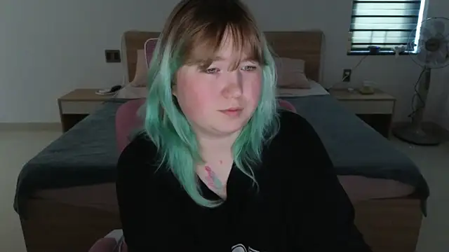 ChimberWol online show from April 6, 12:08 am