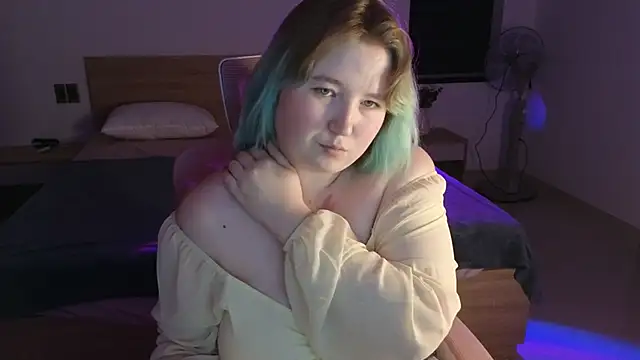 ChimberWol online show from April 23, 12:29 pm