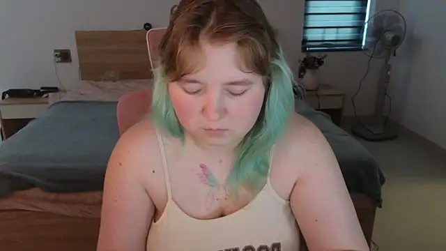 ChimberWol online show from April 28, 11:54 pm