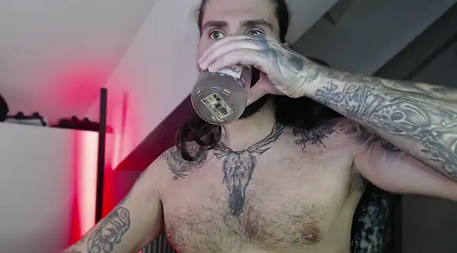 MateoHunk online show from December 18, 6:57 pm