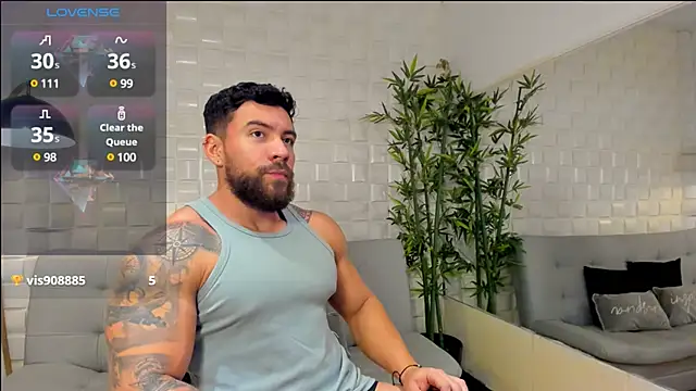 Snapshot of _dreammr1_ chatting on February 17, 9:52 pm dreammr1 online show from February 17, 9:52 pm