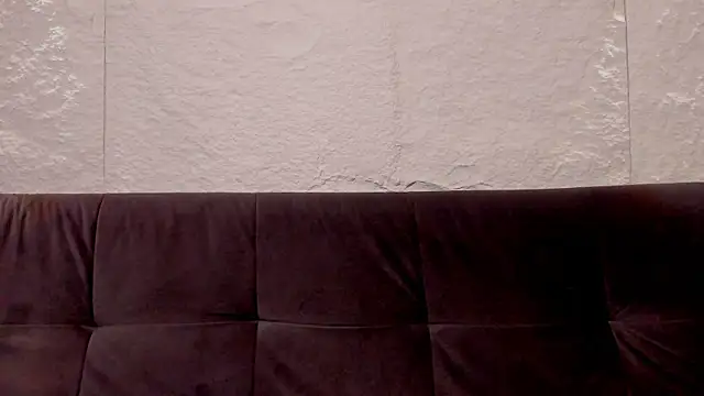 Snapshot of _dreammr1_ chatting on March 2, 3:37 pm dreammr1 online show from March 2, 3:37 pm