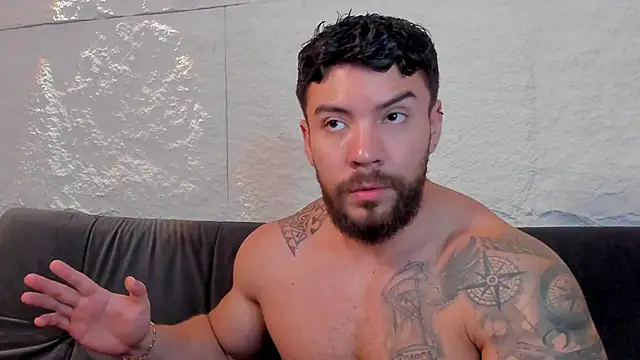 Snapshot of _dreammr1_ chatting on September 9, 11:15 pm dreammr1 online show from September 9, 11:15 pm