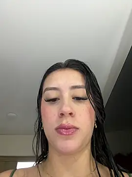 Karlee rouse online show from February 2, 12:20 am