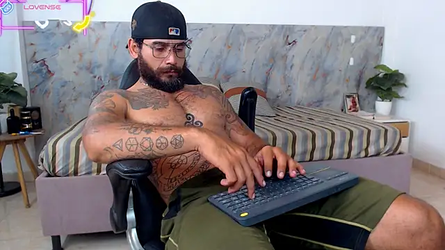 hanz col online show from April 19, 11:18 pm