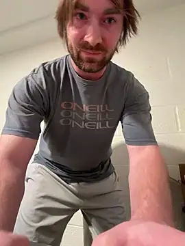 pizzaboy13 online show from February 9, 5:55 am